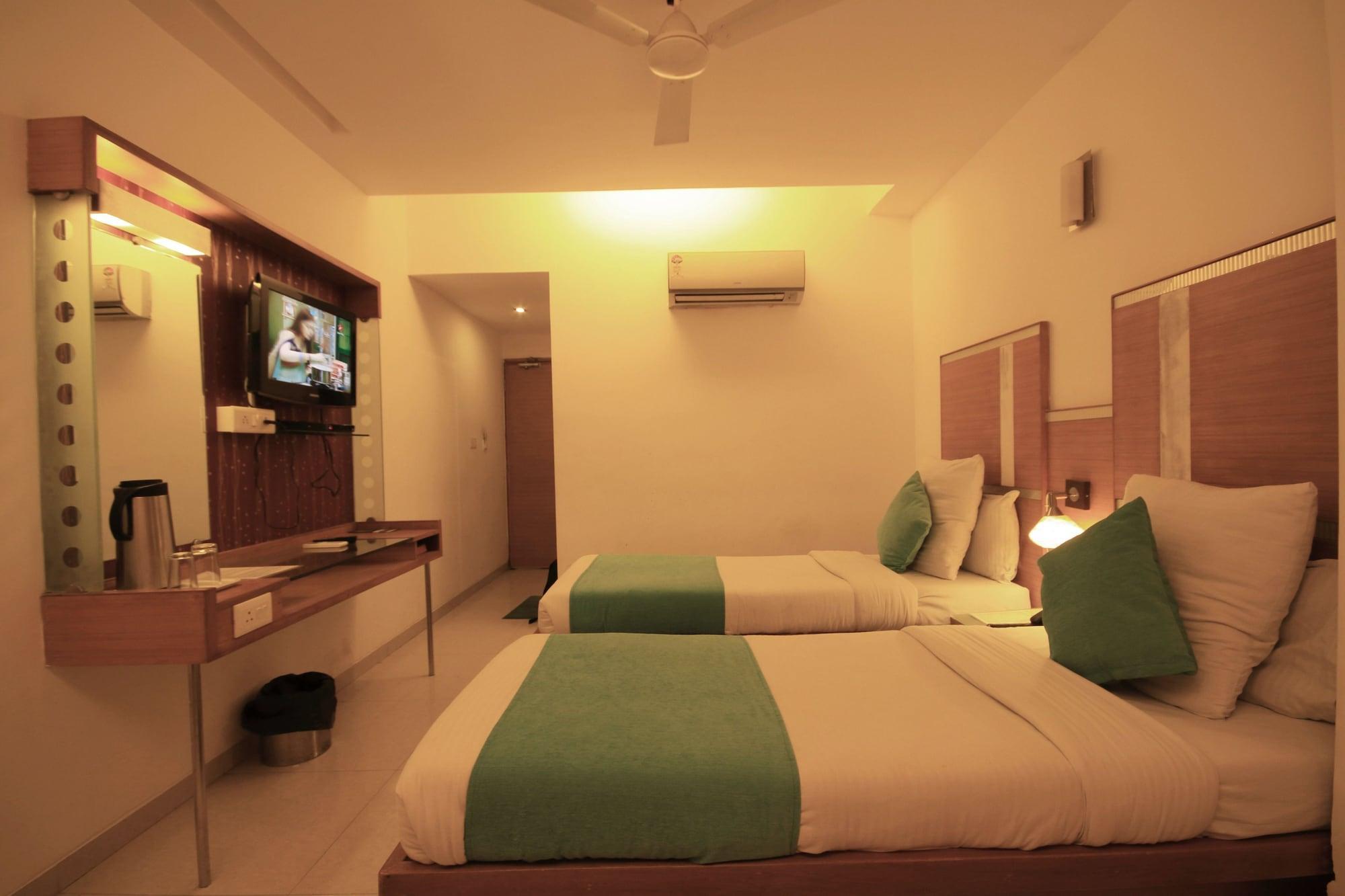 Fabhotel Kadamb Inn Ahmedabad Exterior foto
