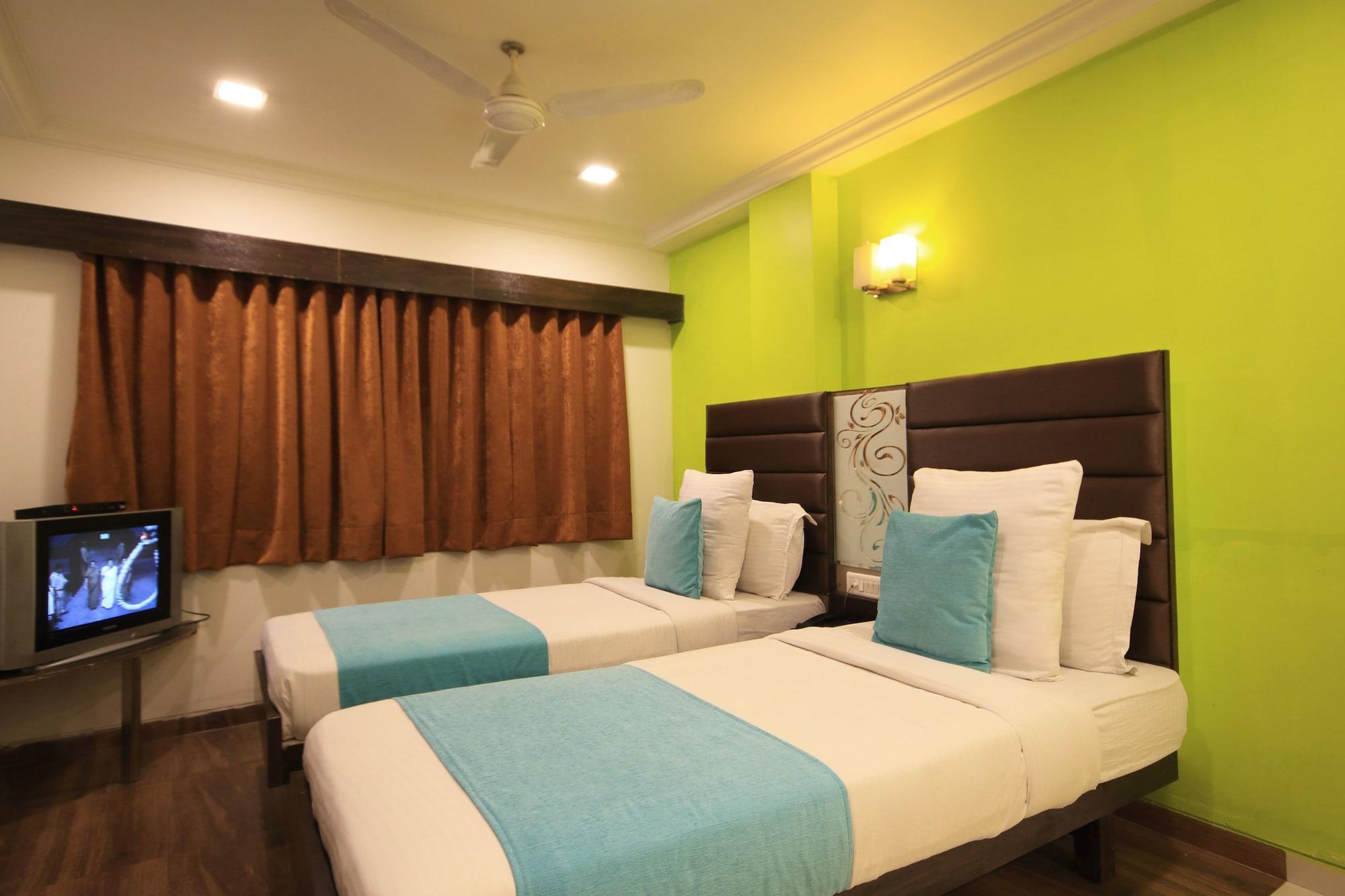 Fabhotel Kadamb Inn Ahmedabad Exterior foto