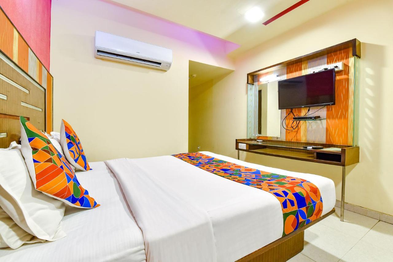 Fabhotel Kadamb Inn Ahmedabad Exterior foto